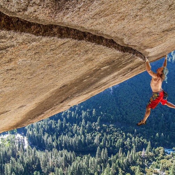 The Thrill of Solo Rock&nbsp;Climbing